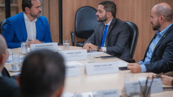 05 03 2024   Reunião com secretário Nacional de Transporte Ferroviário, Leonardo Ribeiro, no MT, em Brasília (6)